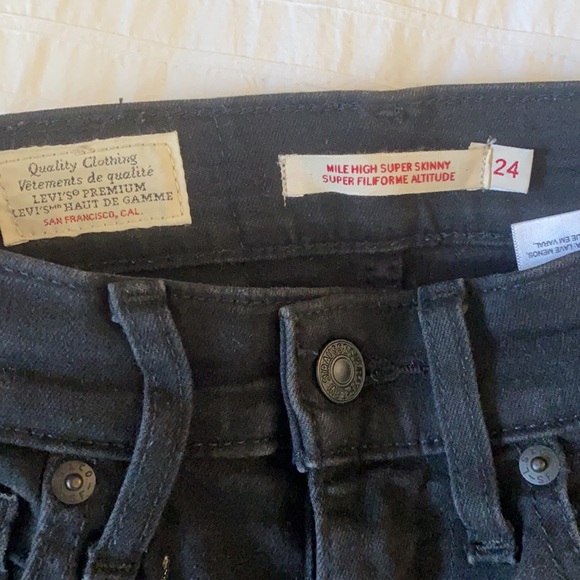 Levi’s bundle - Picture 2 of 4